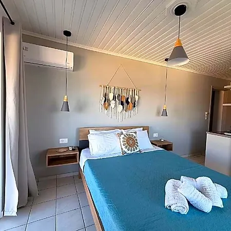 Vaso Alykanas Hotel