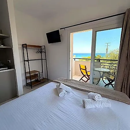 Vaso Alykanas Hotel 2*