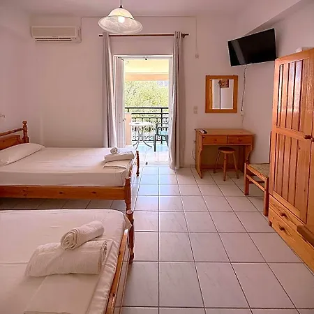 Vaso Alykanas Hotel 2*